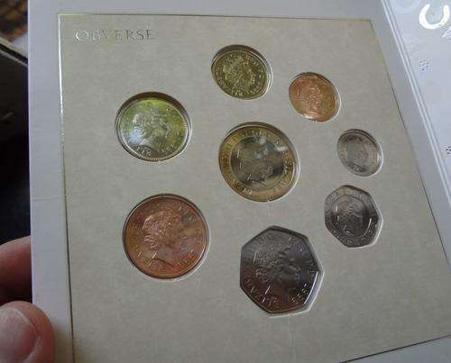 Great Britain 1999 Mint/UNC set - 1 Pence to 2 Pounds - produced by the Royal Mint