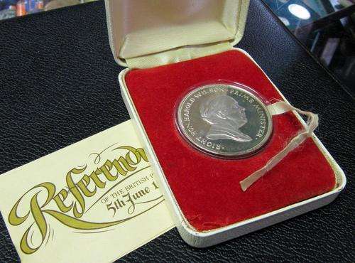 1975 British Referendum medallion in Sterling Silver with certificate & box