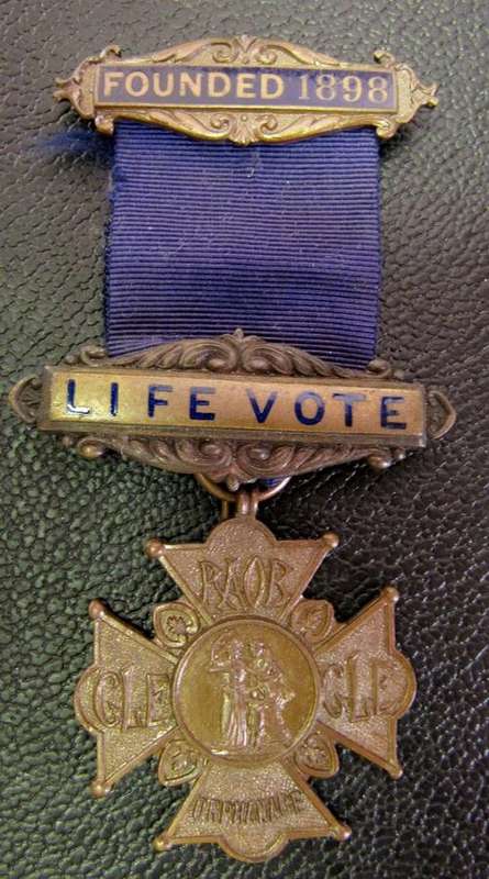 1921 RAOB Orphanage (Grand Lodge of England) medal - with 'Life Vote' clasp