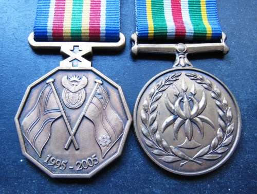 South African Police(SAPS) 10yrs Commemoration/Reconciliation & Amalgamation medals
