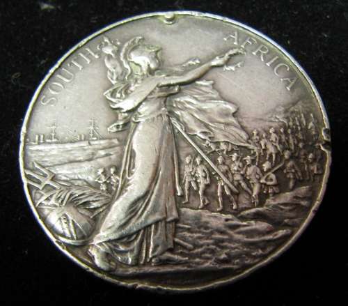 Queen's South Africa(QSA) medal awarded to Q.M.SJT. GH Hinds  GORRING'S F.C.