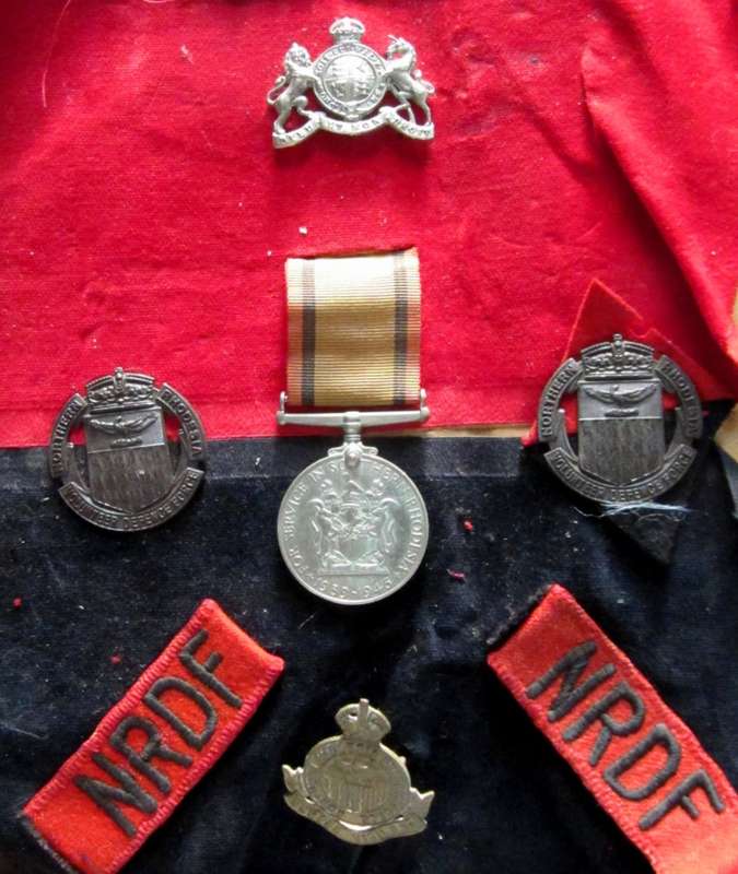 WWII 1939-1945 For Service in Southern Rhodesia Medal - with 3 Northern Rhodesia badges