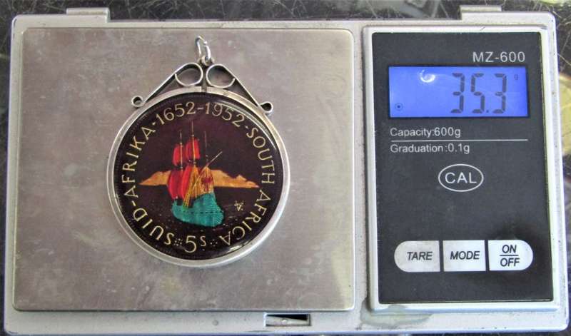 "SPECTACULAR" Enamelled 1952 Union of South Africa 5 Shillings