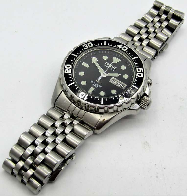 Seiko kinetic sports 200 cheap