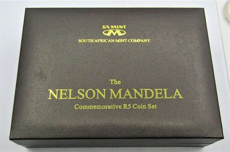Nelson Mandela Commemorative R5 Prooflike and Lazer Frosted  Coin Set
