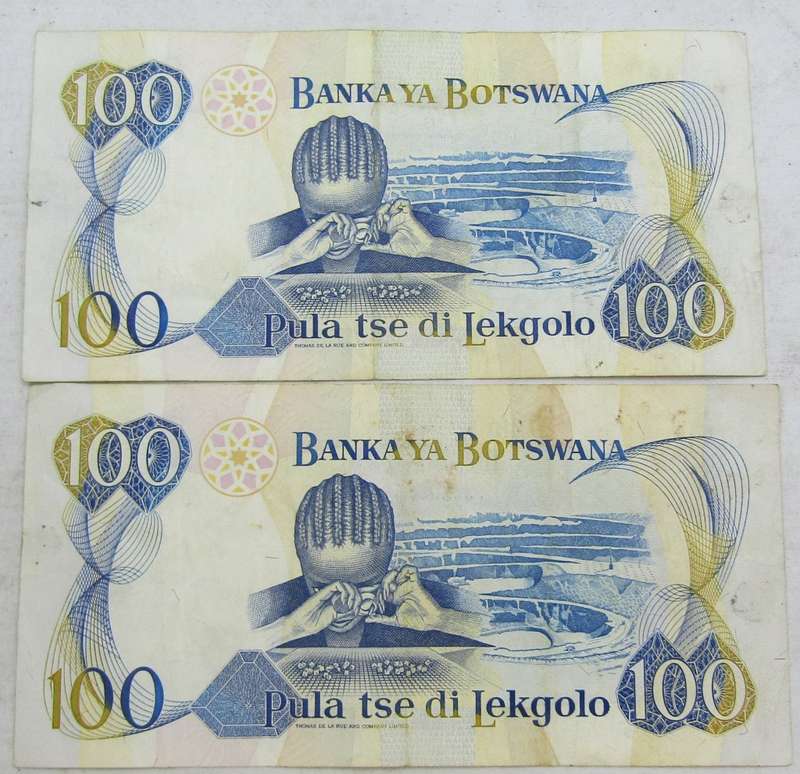 Pair of Botswana 100 Pula notes