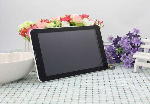 Mediatek 7" Tablet PC- Built in 3G with 5MP Flash Light Camera(+BBM support)