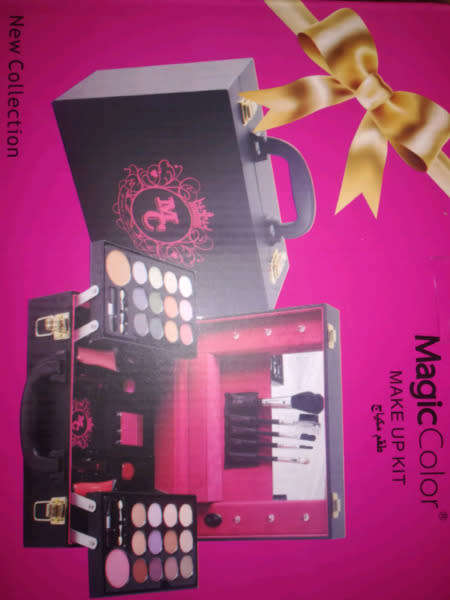 Magic Color Makeup Kit