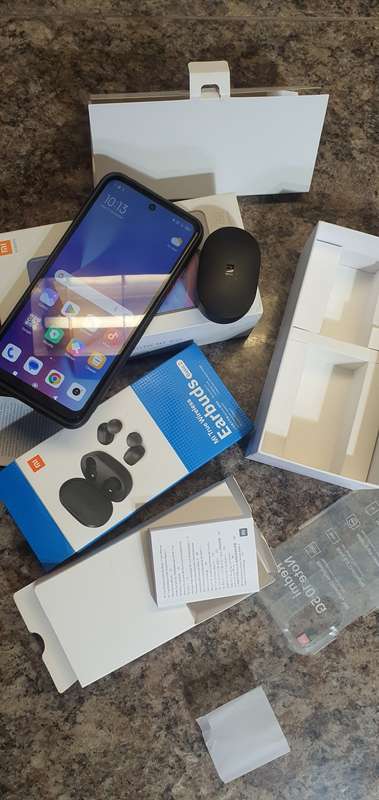 Xiaomi Redmi Note 10 5G 128GB 6GB RAM single sim + Redmi Basic 2 Earbuds