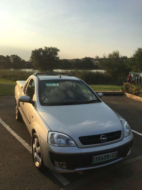Opel Corsa Utility 1.7 DTI Sport (2005) - Excellent Condition