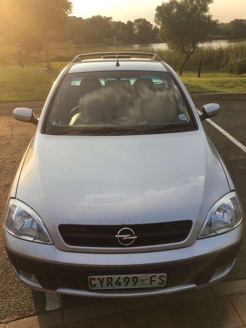 Opel Corsa Utility 1.7 DTI Sport (2005) - Excellent Condition