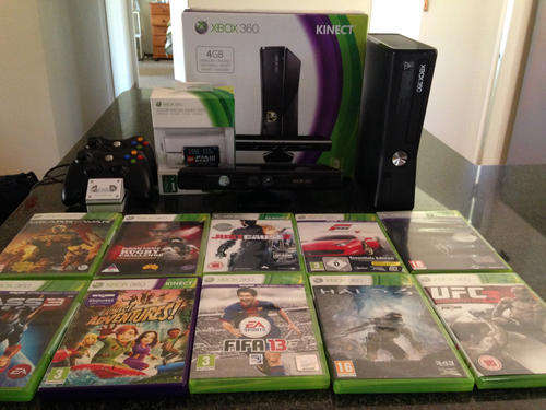 Xbox 360 + 2 controllers + 26 Games - Good as New