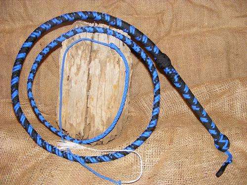 Whip - 12 Plait 7 ft Para-cord Bullwhip