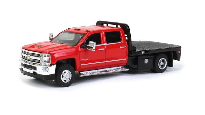 Greenlight  1:64 Dually Drivers Series 8 2016 Chevrolet Silverado 3500HD Dually