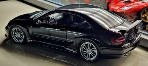 Kyosho Mercedes Benz CLK DTM AMG