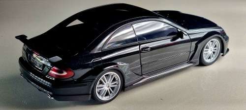 Kyosho Mercedes Benz CLK DTM AMG