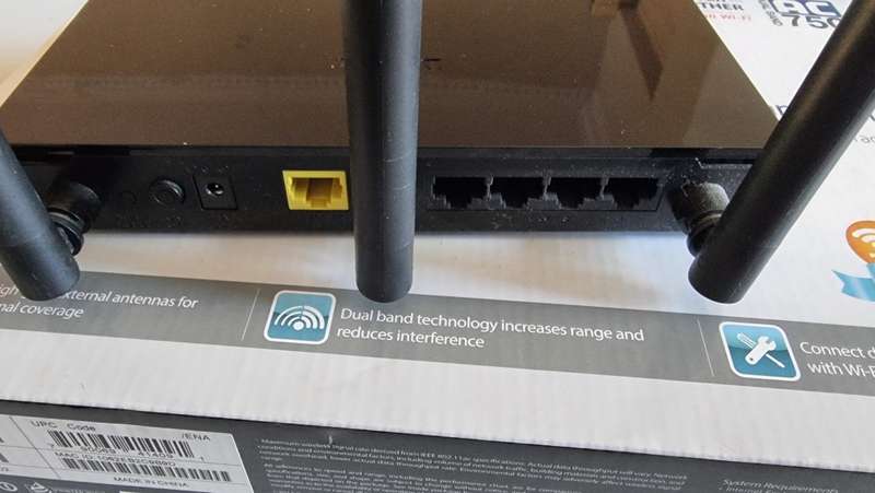 D-Link DIR-816 Wireless AC750