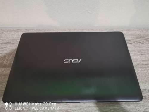 *** AMAZING ASUS VIVOBOOK N3060** 1000 GB HDD** 2 GB RAM BUSINESS LAPTOP