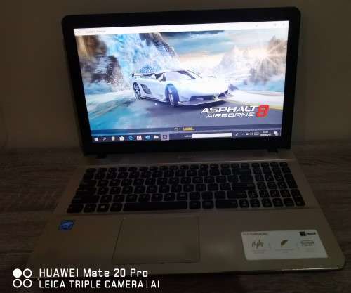 *** AMAZING ASUS VIVOBOOK N3060** 1000 GB HDD** 2 GB RAM BUSINESS LAPTOP