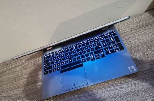 ***LATEST NEW DELL LATITUDE 5510 i5 10th GEN** 8 GB RAM** FINGERPRINT** 256GB SSD