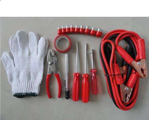 19 Piece Vehicle Emergency Safety Kit.
