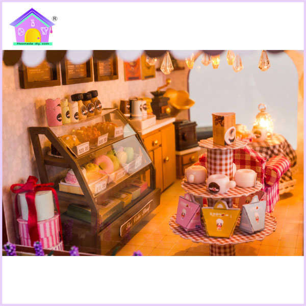 Miniature Wooden DIY Doll House with Furniture