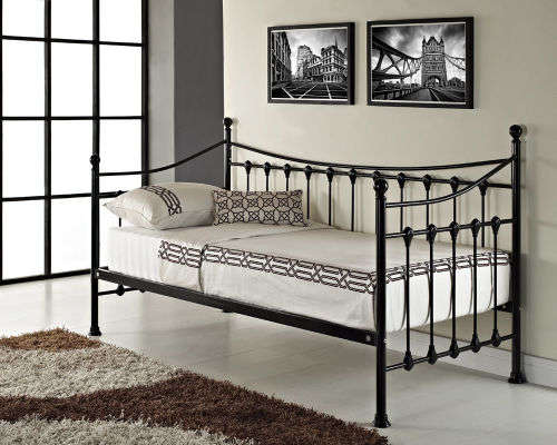 Armario Trestle Day Bed with Roll out Trundle Set - White [Second hand]