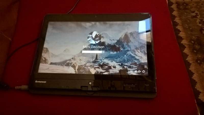 Lenovo Twist S230u - 12.5" - Core i7 3537U - 8 GB RAM - 500 GB HDD - Touch Screen