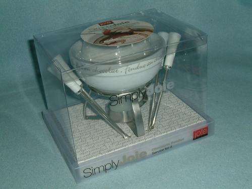 chocolate fondue set for valentines day - Simply Joie