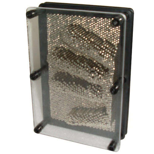 Metal Pin Art (Yuppie Gadgets)