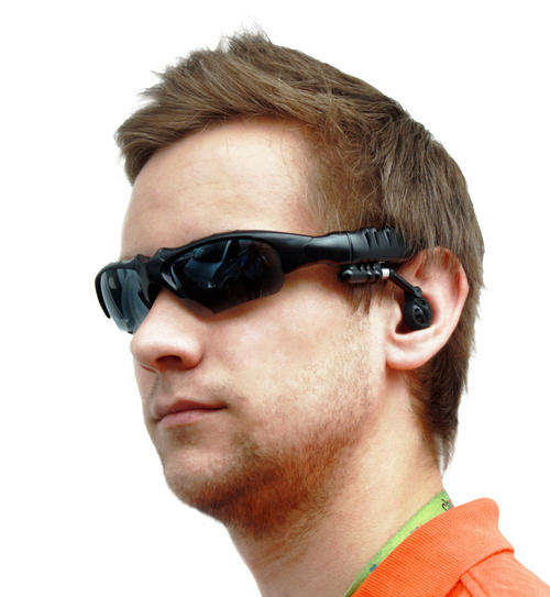 MP3 Sunglasses (Yuppie Gadgets)