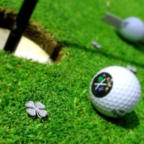 Wallet Cloverleaf Ball Markers - Wallet Tools (Yuppie Gadgets)
