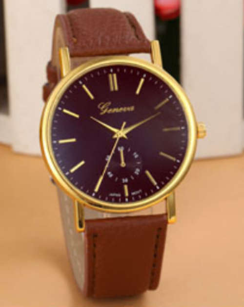 Ladies Geneva Wristwatch ***Plus Free Galaxy Bracelet***