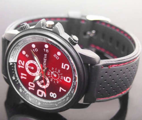 Men's Geneva Watch (Plus Free Hand Chain)