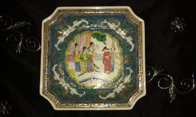 Lovely hand painted Chinese Plate 19.5cm by 19.5cm