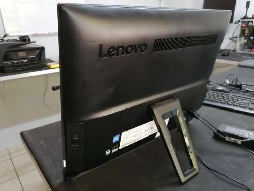 Lenovo All in One 310 Desktop PC