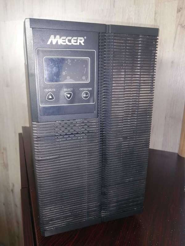 Mecer 3000VA Online UPS