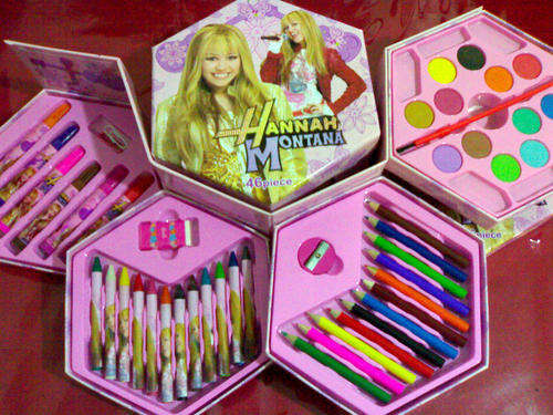 HANNAH MONTANA ART SET
