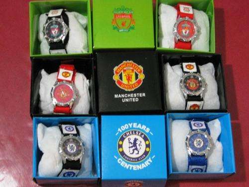SOCCER WATCHES CHOOSE FROM --;---MAN UNITED , LIVERPOOL