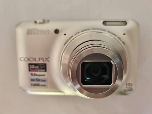 Nikon Coolpix S6400 Camera