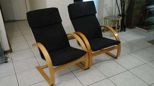 Beautiful Modern Lounge Chairs - Fantastic Comfort !