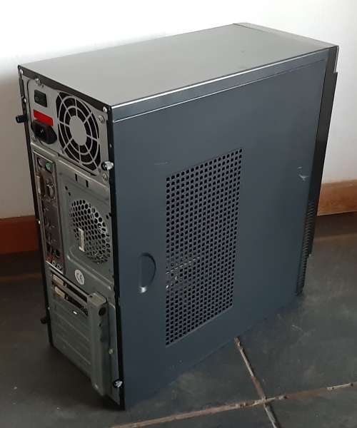 Core i5 16GB R9-270 Desktop