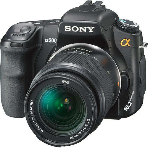 Sony Alpha 200 Camera