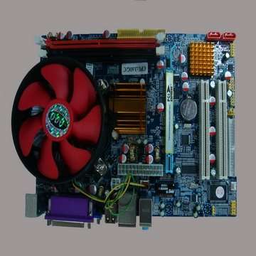 NEW G41 motherboard with XEON CPU 3.06G with DDR2 and DDR3 memory support