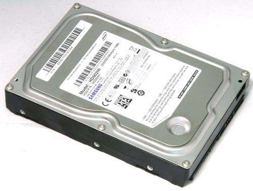 SAMSUNG 1TB 3.5" INTERNAL SATA HARD DRIVE(BRAND NEW)