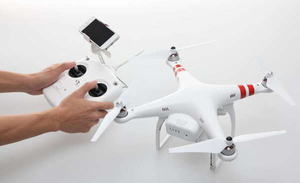 DJI Phantom 2 Vision GPS  Auto Pilot Quadcopter With 5.8G Radio FPV Camera COMPLETE PACKAGE!!!!