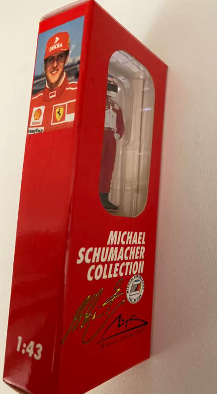 Michael Schumacher Figurine - Ferrari 1997 (1/43 Minichamps)