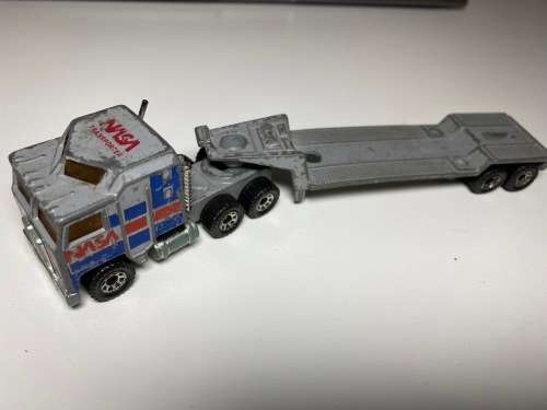 NASA Kenworth Transporter 1981 (Matchbox 1:90 - some damage)