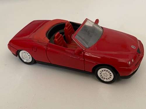 Alfa Romeo Spider 1996 (NewRay 1:43)