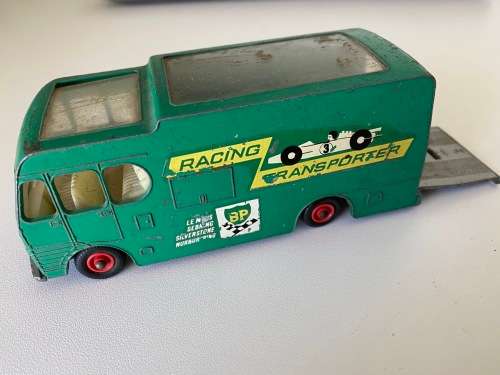 Racing Car Transporter no.K-5 (Lesney Matchbox `King Size` - Made in England)